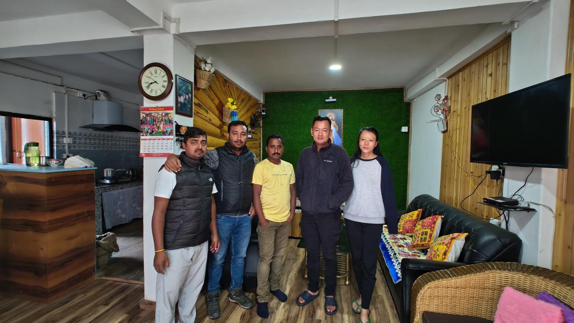 Ajit Homestay, Darjeeling Νταρτζίλινγκ Εξωτερικό φωτογραφία